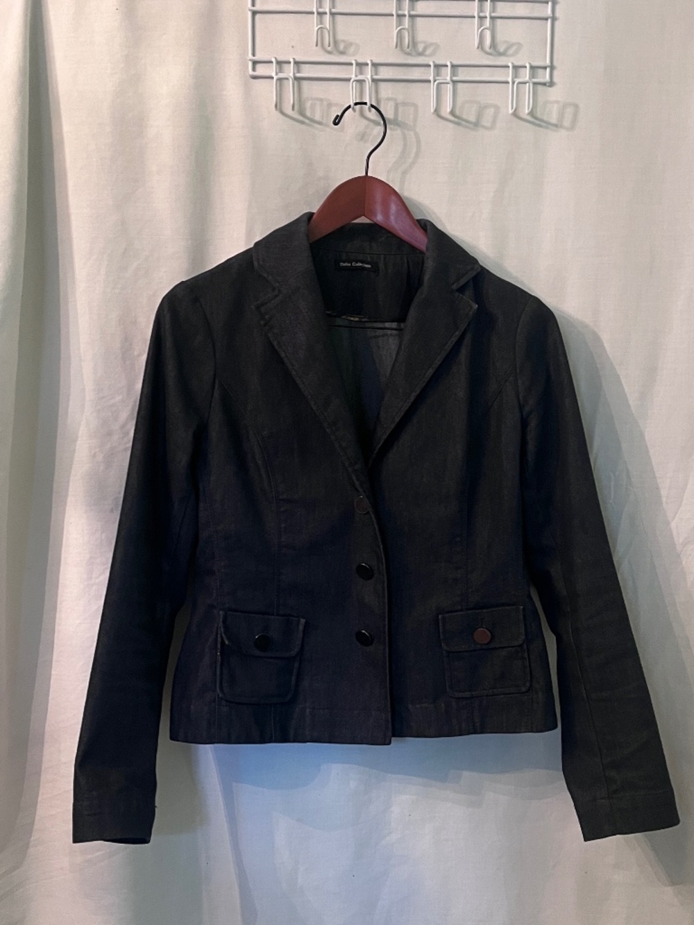 Dalia Dark Wash Stretch Jean Jacket Princess Seams Titanium Metal Accents L